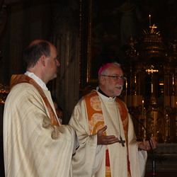 Bischof Josef Marketz und Pfarrer Helmut Prader