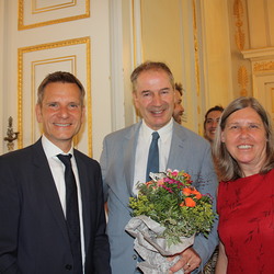 Familienverbandspräsident Peter Mender, Altpräsident Alfred Trendl und Generalsekretärin Rosina Baumgartner